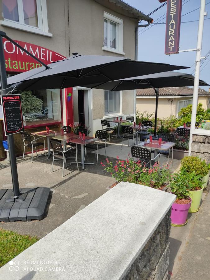 Hotel Le Pommeil Gueret Luaran gambar