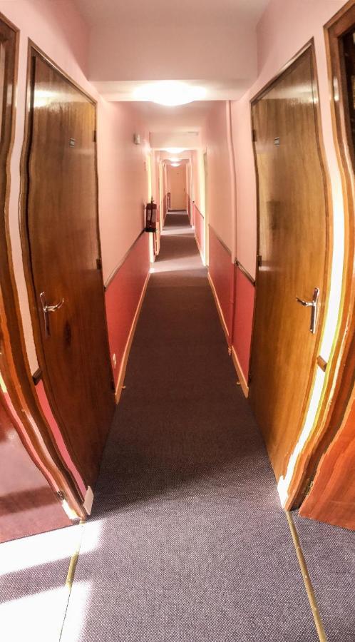Hotel Le Pommeil Gueret Luaran gambar