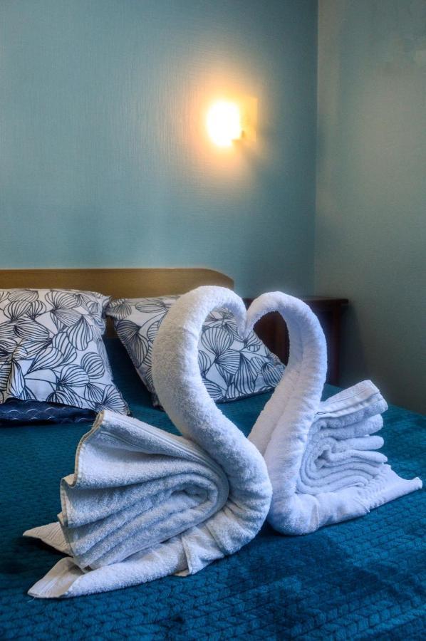 Hotel Le Pommeil Gueret Luaran gambar