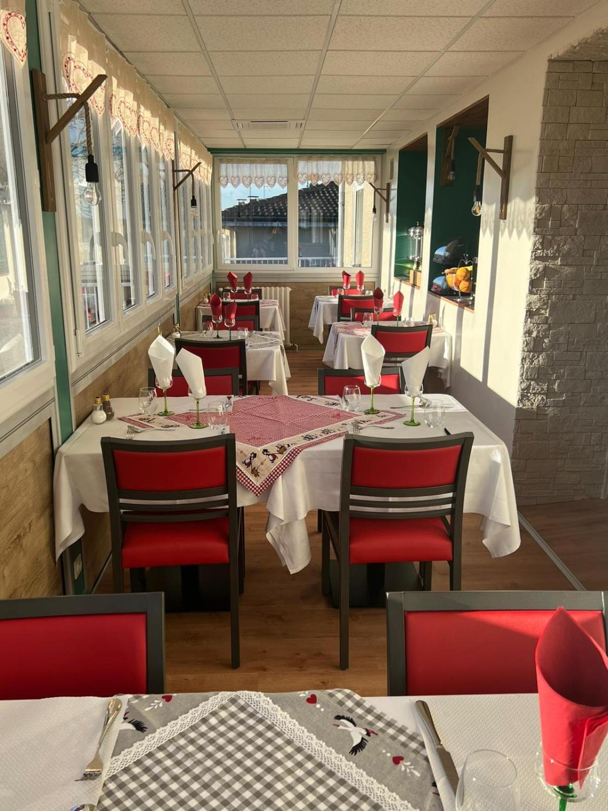 Hotel Le Pommeil Gueret Bilik gambar