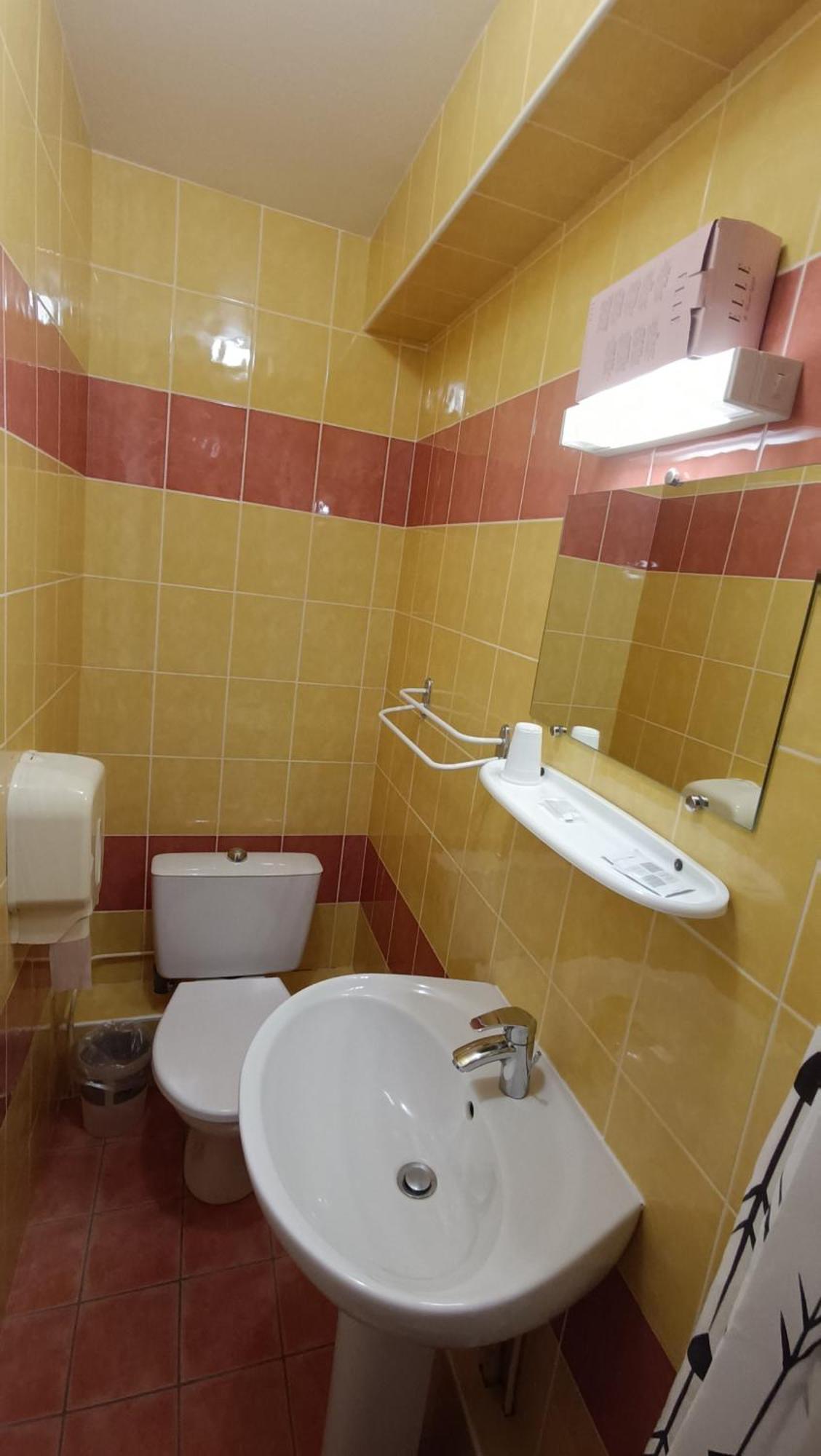 Hotel Le Pommeil Gueret Luaran gambar